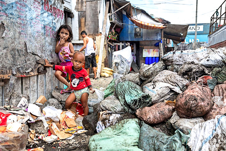 Children living with rubbish
